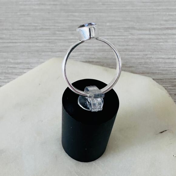 Lab Grown Color-change Alexandrite Sterling Silver Ring - Picture 6 of 9